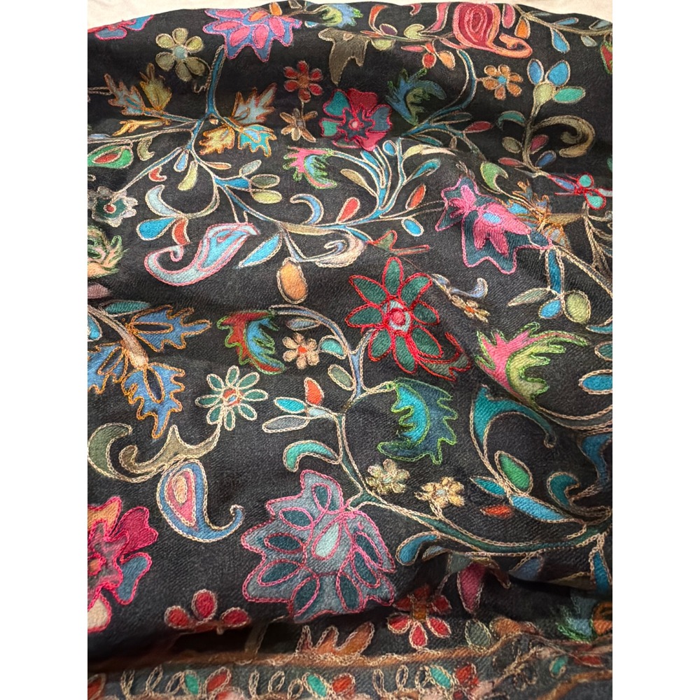 Authentic Kashmiri Aari Hand Embroidered Kalamkari Fine Wool Shawl Stole 80"x30"